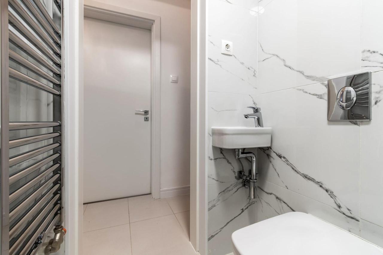 Quiet Very Central & Stylish Apt Budapeszt Zewnętrze zdjęcie